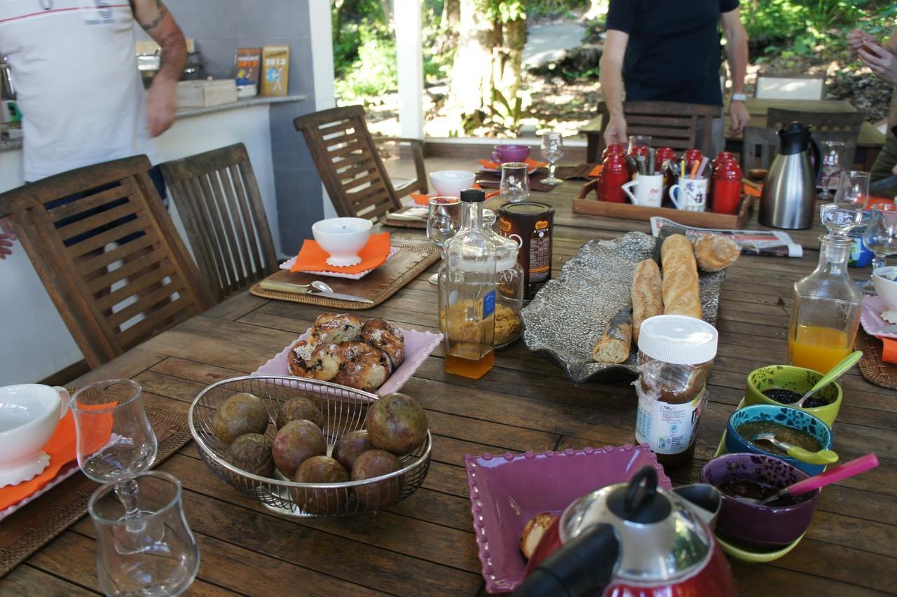Bed and Breakfast Matilona Sainte-Rose Esterno foto