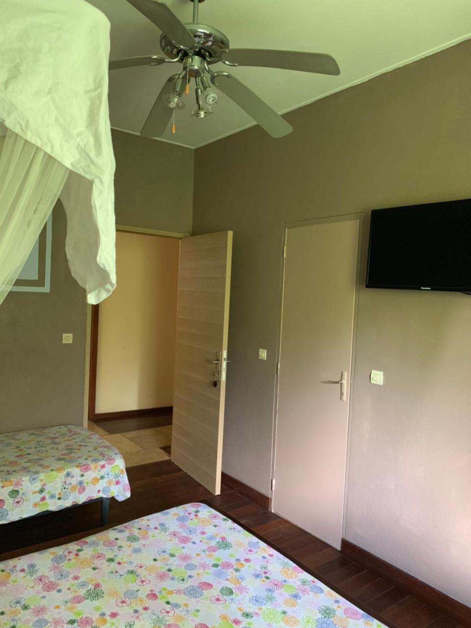 Bed and Breakfast Matilona Sainte-Rose Esterno foto